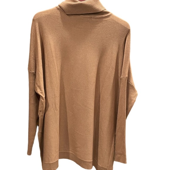 Boston Proper Turtleneck Tunic Sweater Lightweight Women’s Medium Tan Camel - Picture 3 of 12